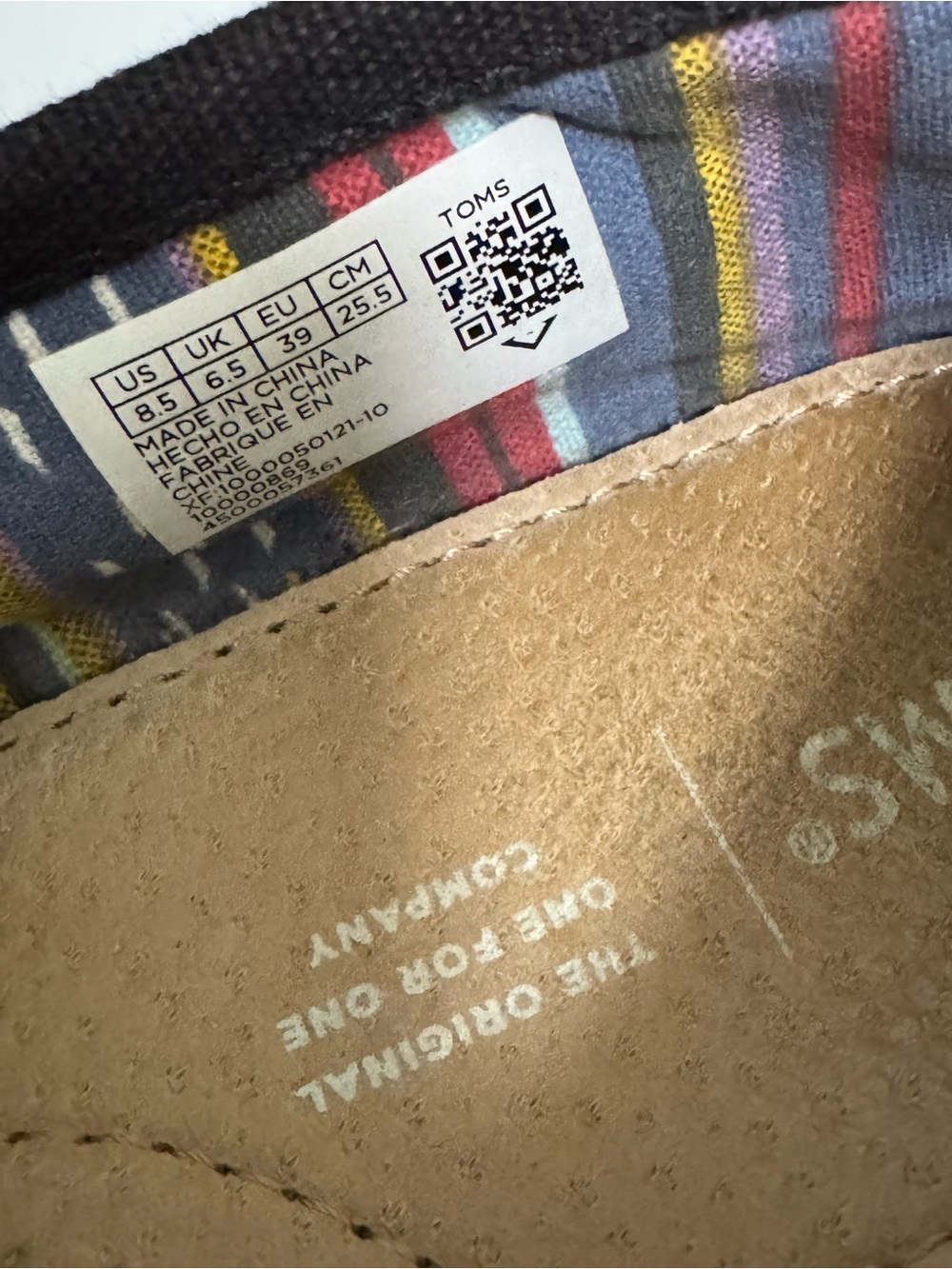 Toms Black Canvas Slip-On Flats - Picture 3 of 5